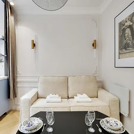 Lejlighed Charming - 1br 4p - Center Of *