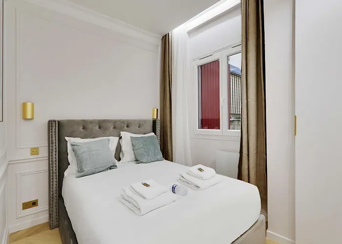 Charming - 1br 4p - Center Of Paris